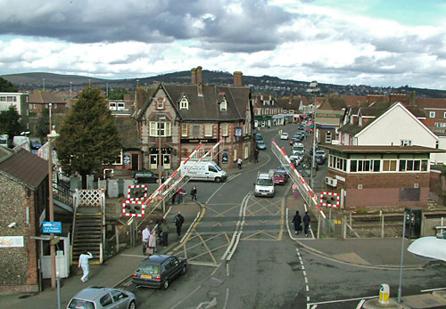 North road from luxor roof