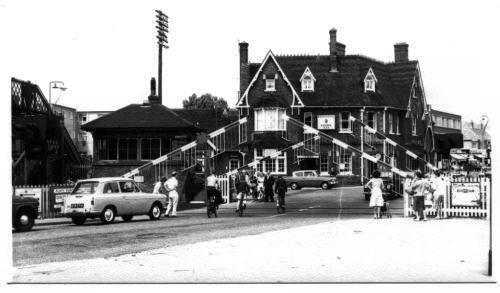 railcrossing 60's